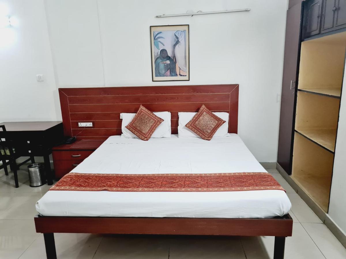 Ywca International Guest House Νέο Δελχί Εξωτερικό φωτογραφία