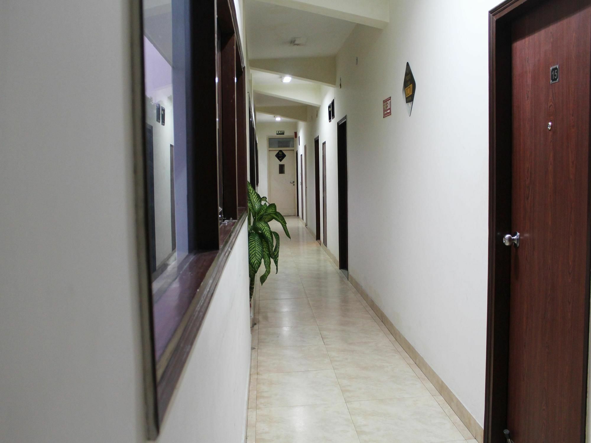 Ywca International Guest House Νέο Δελχί Εξωτερικό φωτογραφία